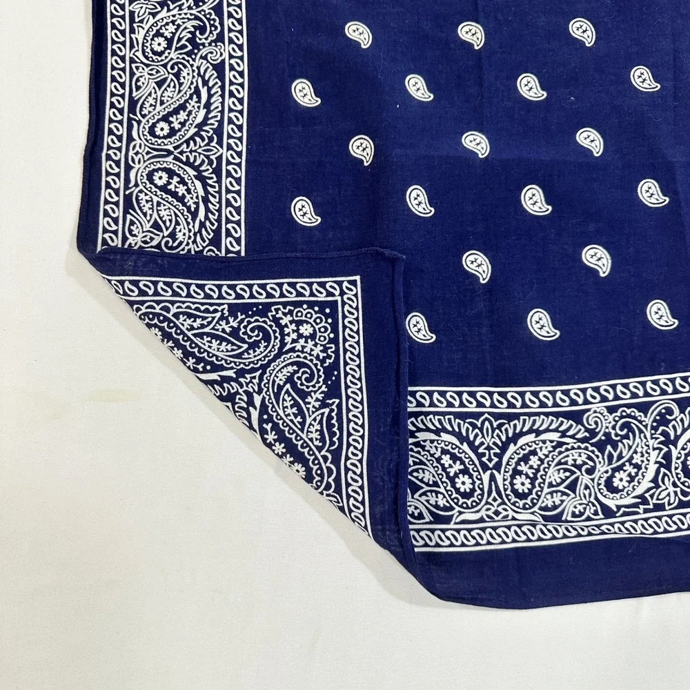 Vintage Bandana Navy Blue Paisley Made in USA All Cotton RN13960 Scarf 20x20
